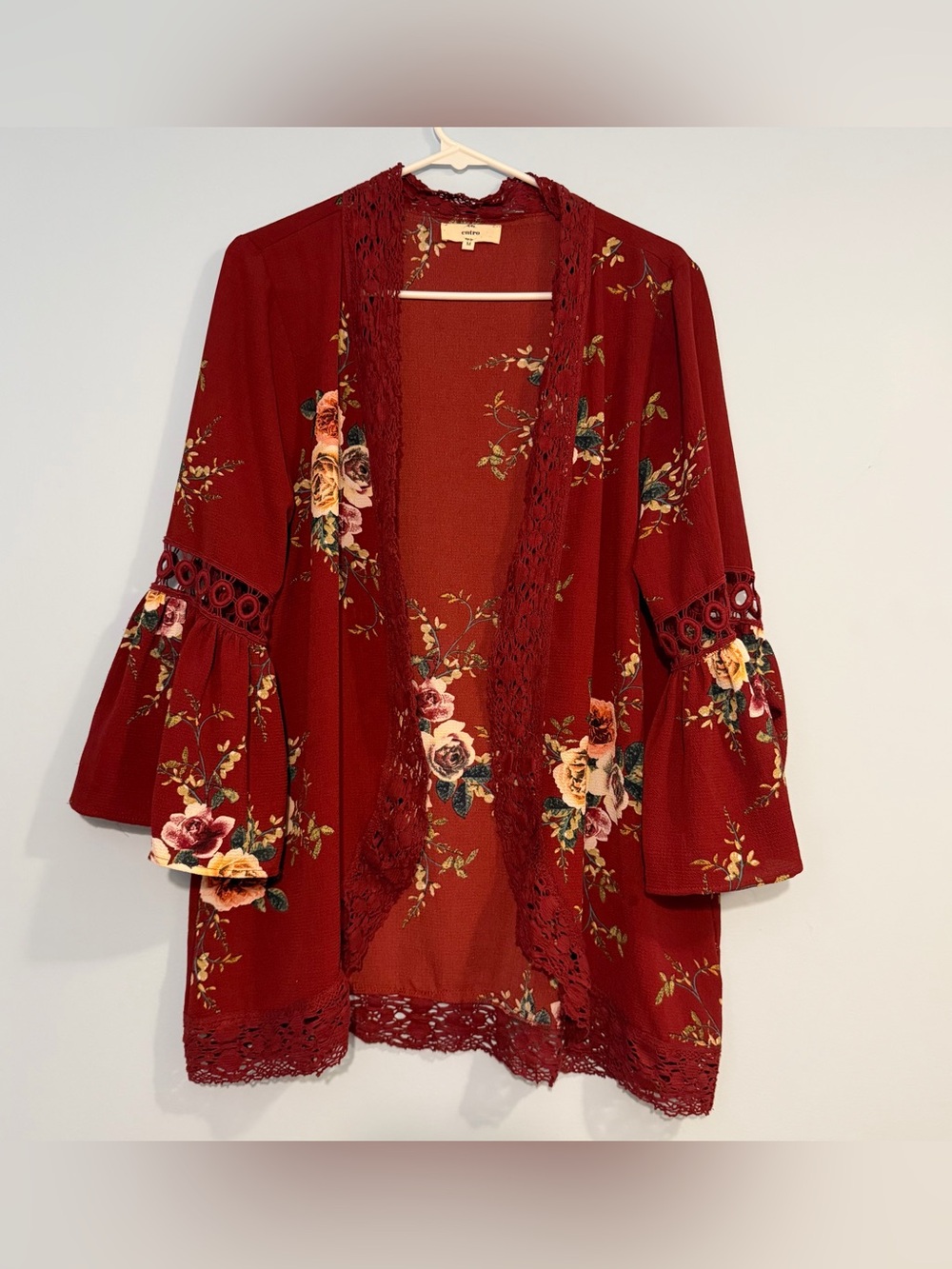 entro  x Anthropologie Medium Open Front Burgundy Kimono Floral Bell Cap Sleeves